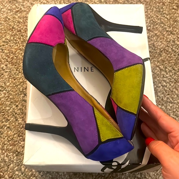 Nine West heels - Picture 2 of 6